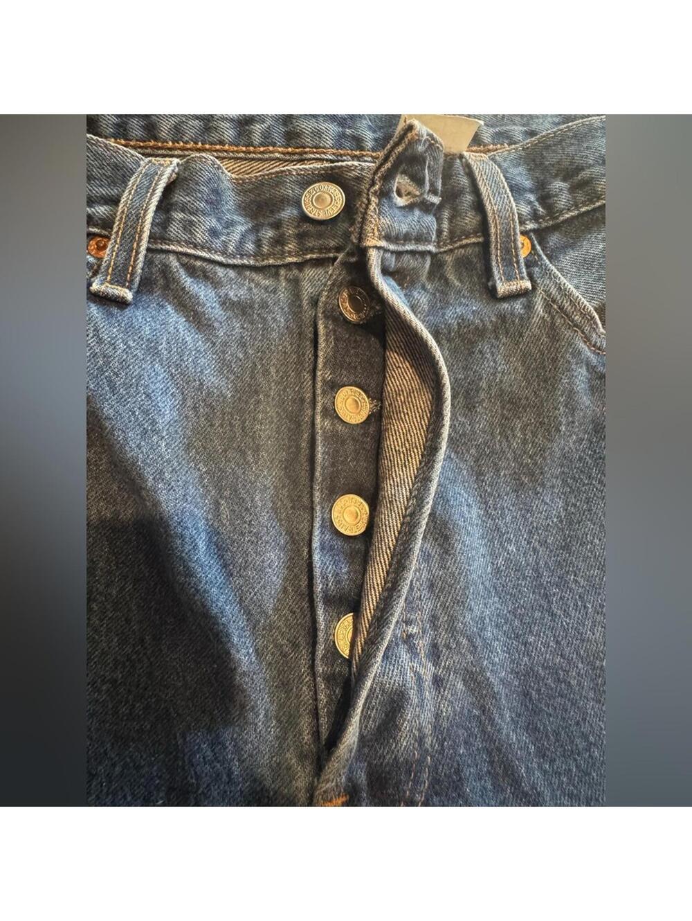 Vintage 90s Levi’s 501 Button Fly Denim Jeans 33x36 EUC - Picture 4 of 9